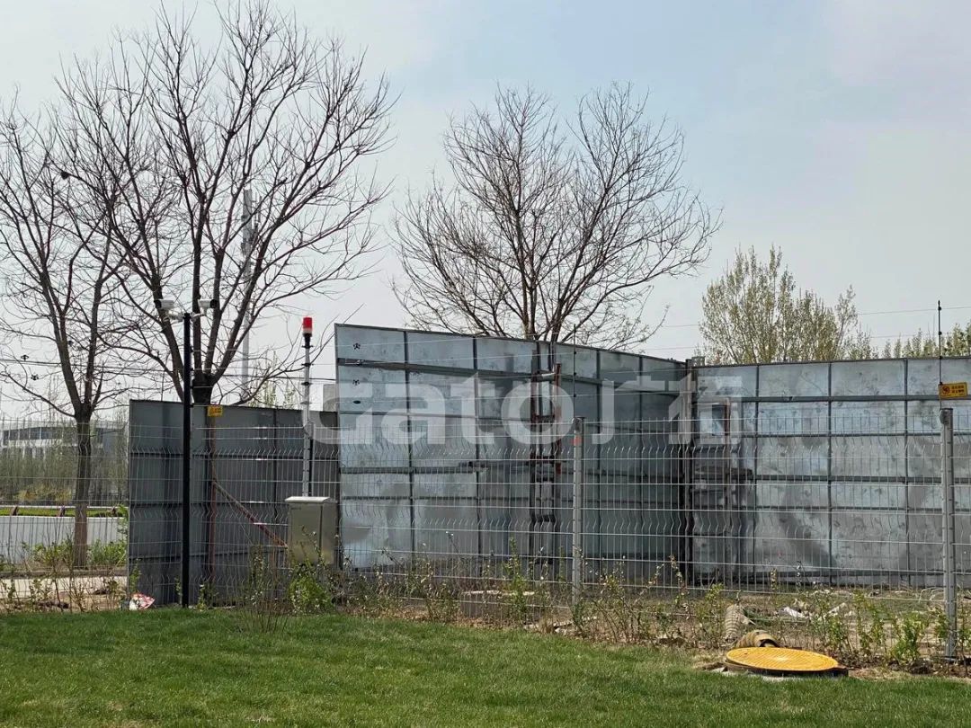 為什么廊坊這個(gè)工廠的周界用了兩種安裝方式？(圖12)