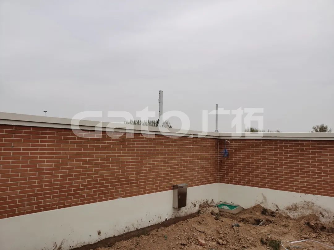 校園周界安防標(biāo)桿案例，鄭州一八國際學(xué)校(圖10)