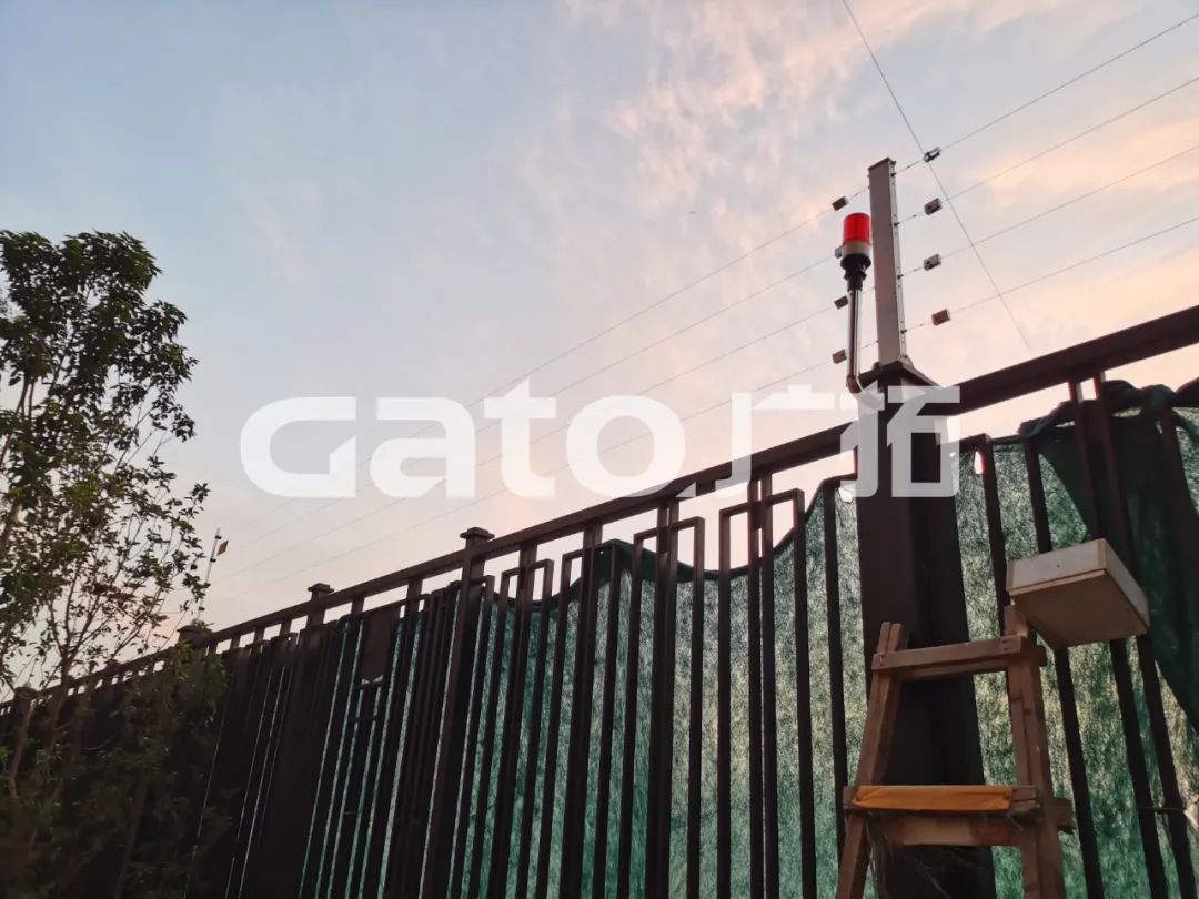 校園周界安防標(biāo)桿案例，鄭州一八國際學(xué)校(圖12)