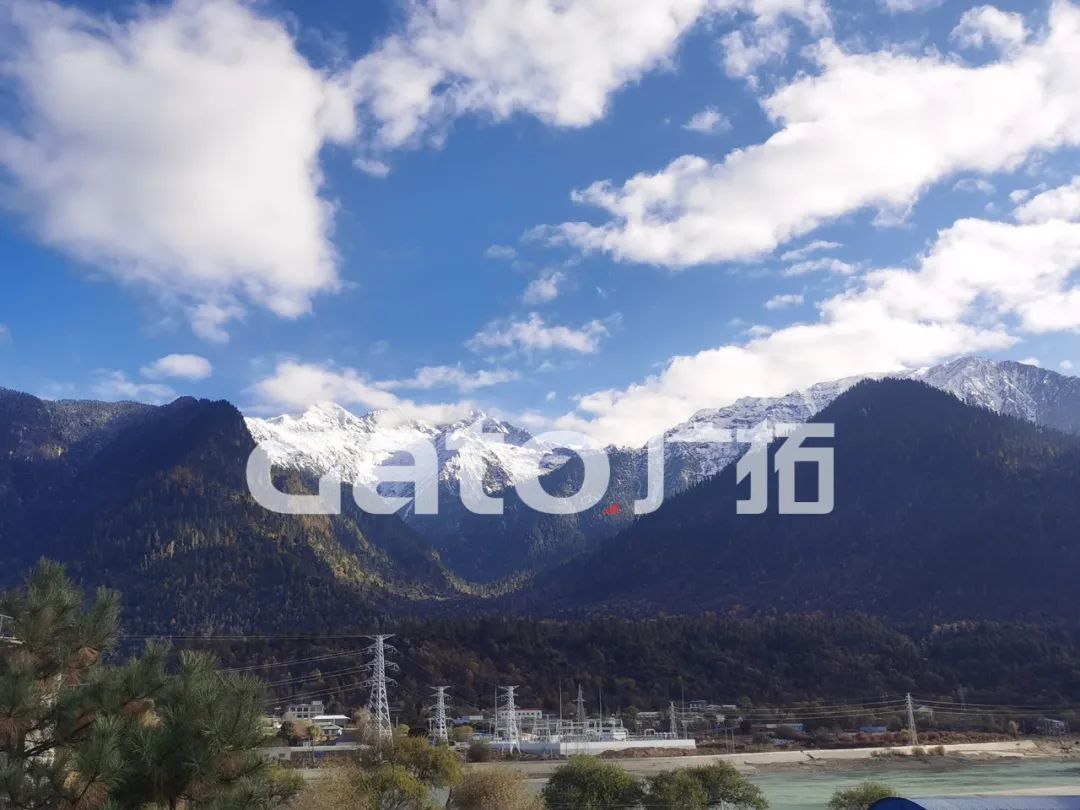 在海拔3700米高原裝電子圍欄是什么體驗？ 打卡西藏第一條電氣化鐵路(圖4)