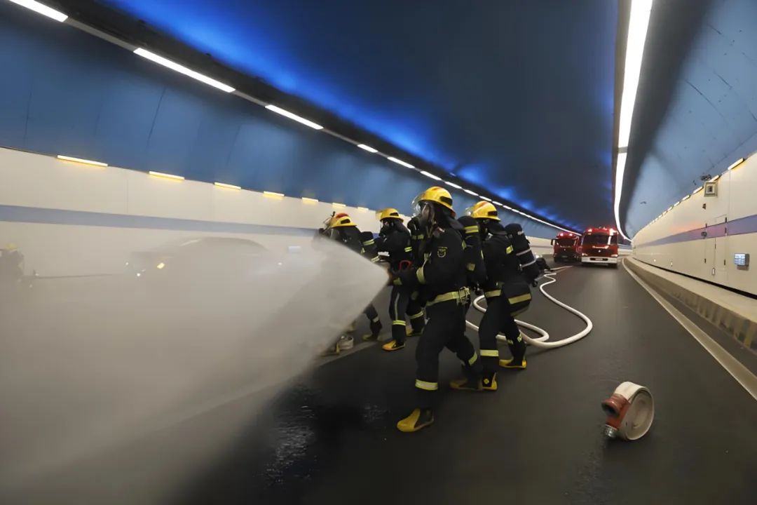 以光纖傳感技術(shù)重構(gòu)安全邊界:DTS定位型測溫光纖系統(tǒng)(圖20)